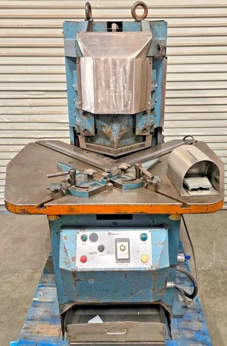 Amada hydraulic corner notcher - hydraulic,